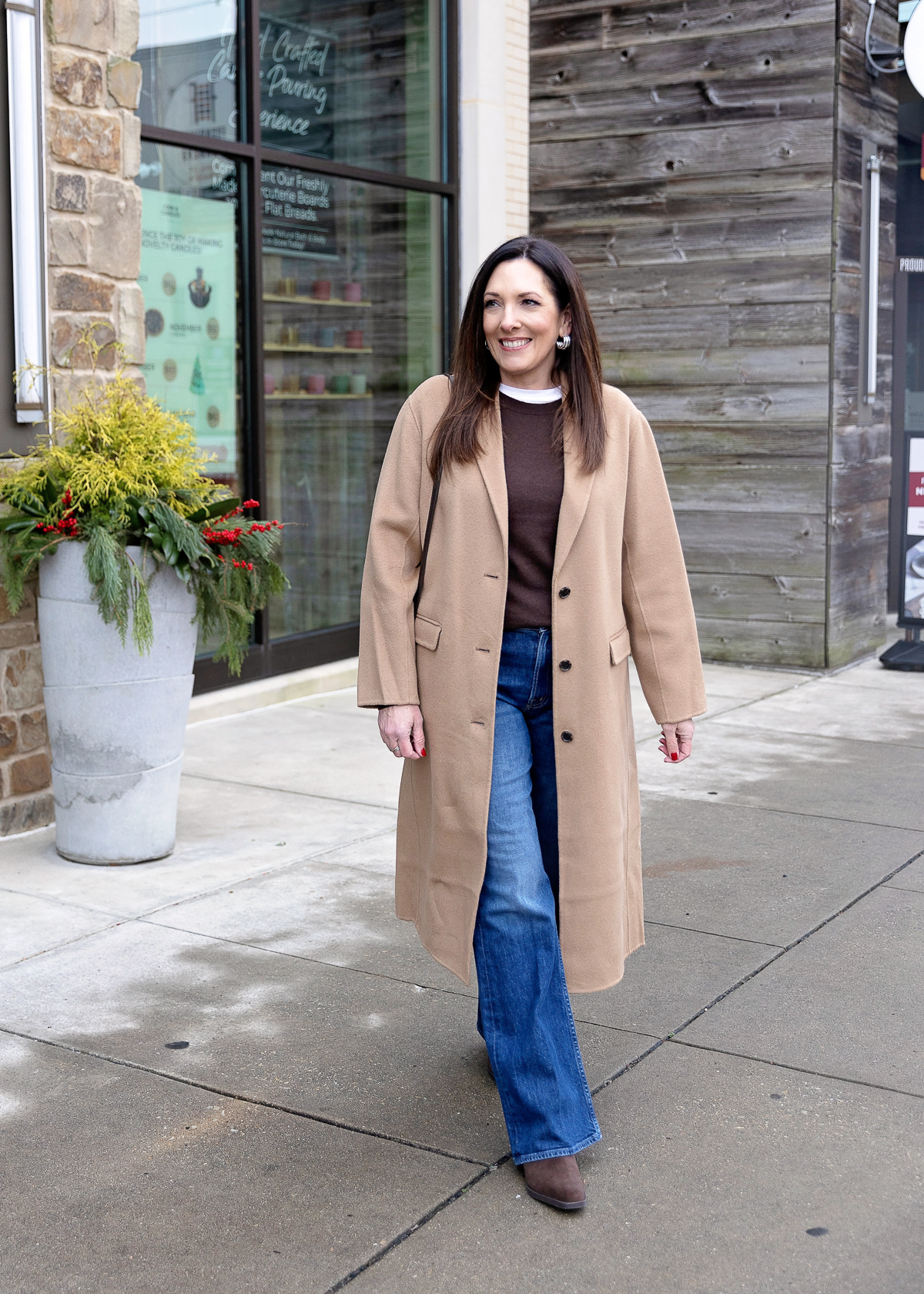 Camel Coat Classic: Neutral Tones for Everyday — Comfy Winter Outfits