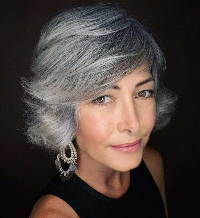 Gray Blending Highlights Shoulder Length Lob With Natural Gray Blend Gray Blending Highlights Shoulder Length Lob With Natural Gray Blend
