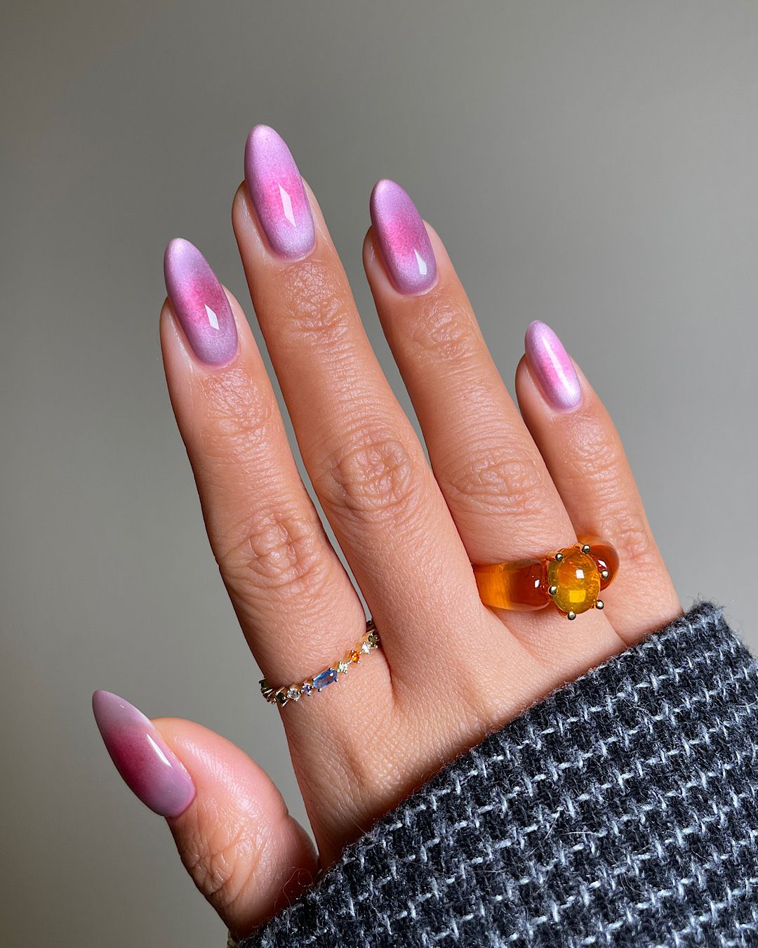 Shimmer Cat Eye Pink Purple Gradient Cat Eye Shimmer Cat Eye Pink Purple Gradient Cat Eye — Velvet Nails