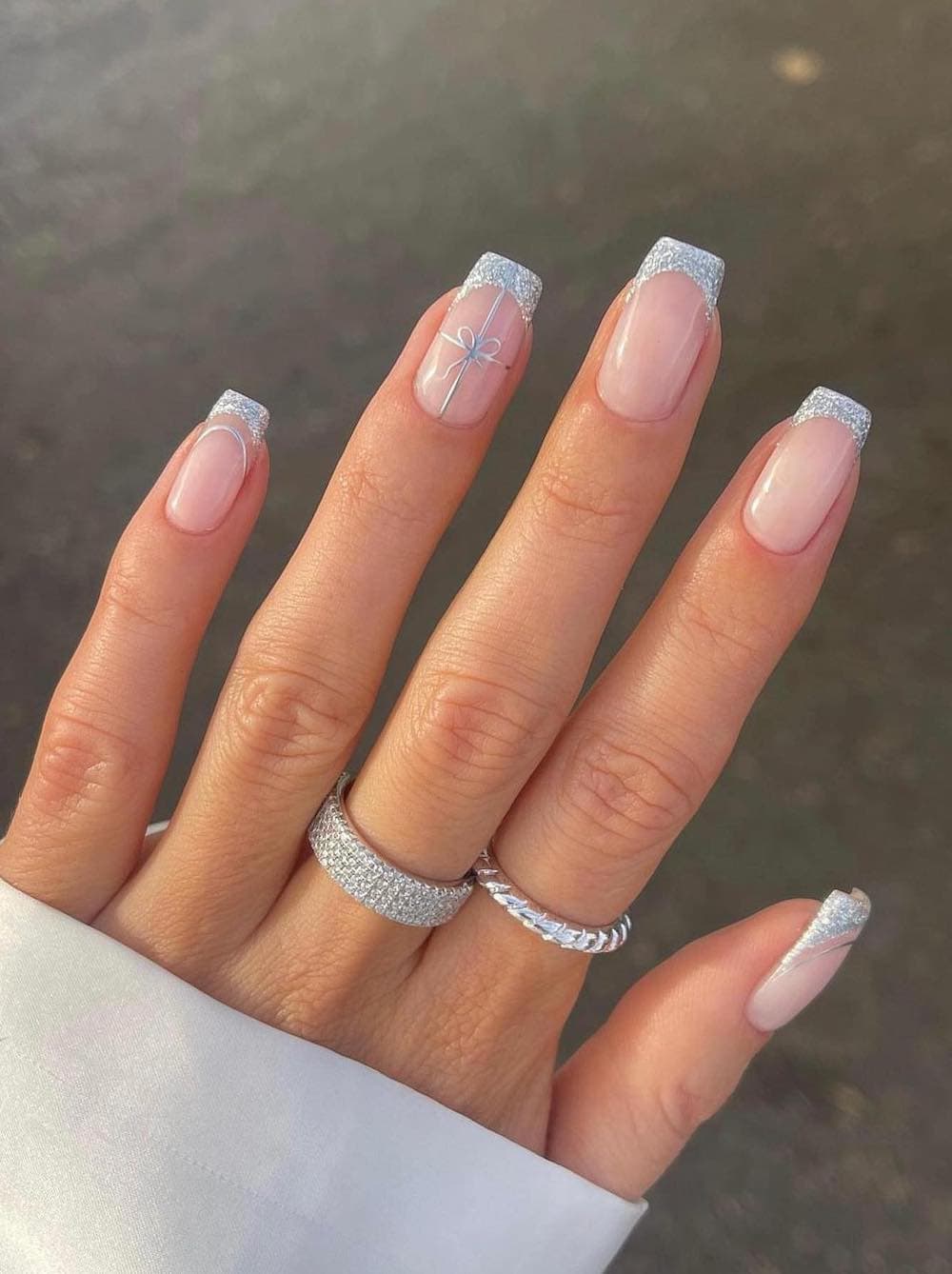 Pink Silver Glitter French With Silver Bow Pink Silver Glitter French With Silver Bow — Winter Square Nails