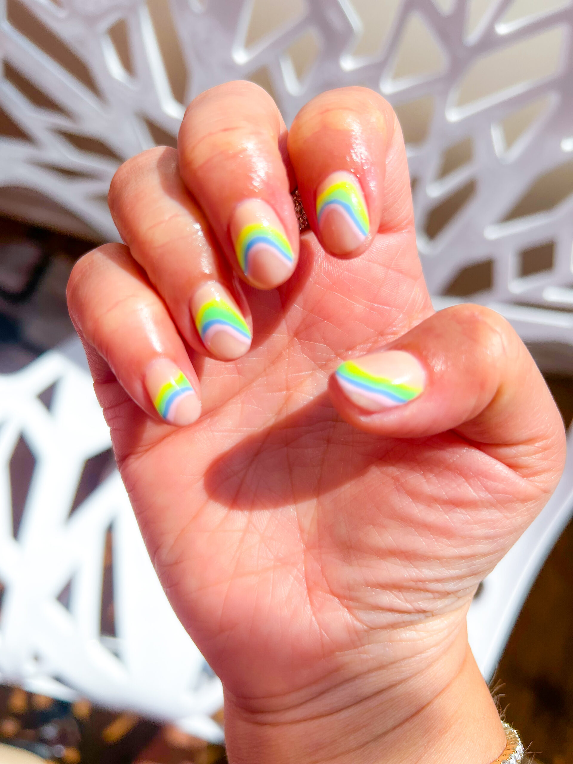 Summer Cheerful Visual Idea Summer Cheerful Visual Idea — Short Nail Designs