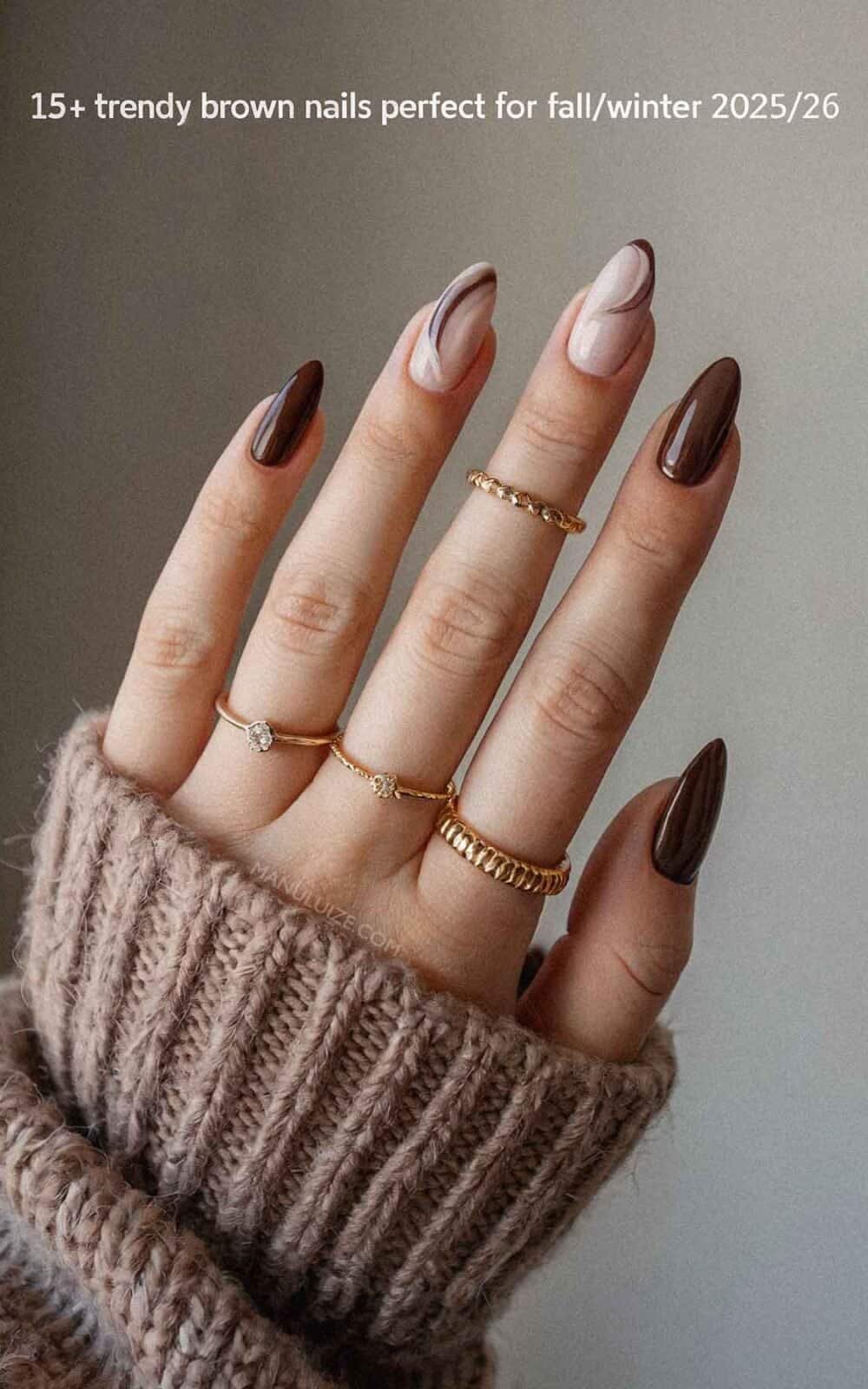 Deep Brown Swirl Accent Nails Deep Brown Swirl Accent Nails — Fall to Winter Nails
