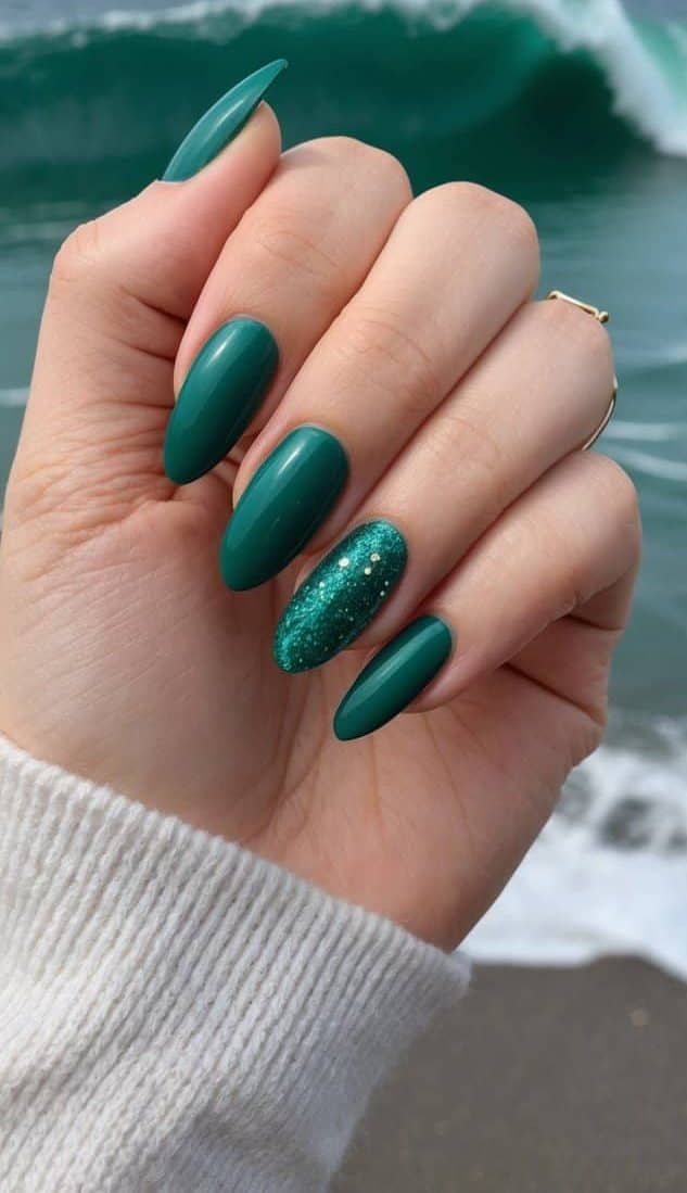 Deep Teal Glitter Accent Almond Nails Deep Teal Glitter Accent Almond Nails — Almond Nail Inspo