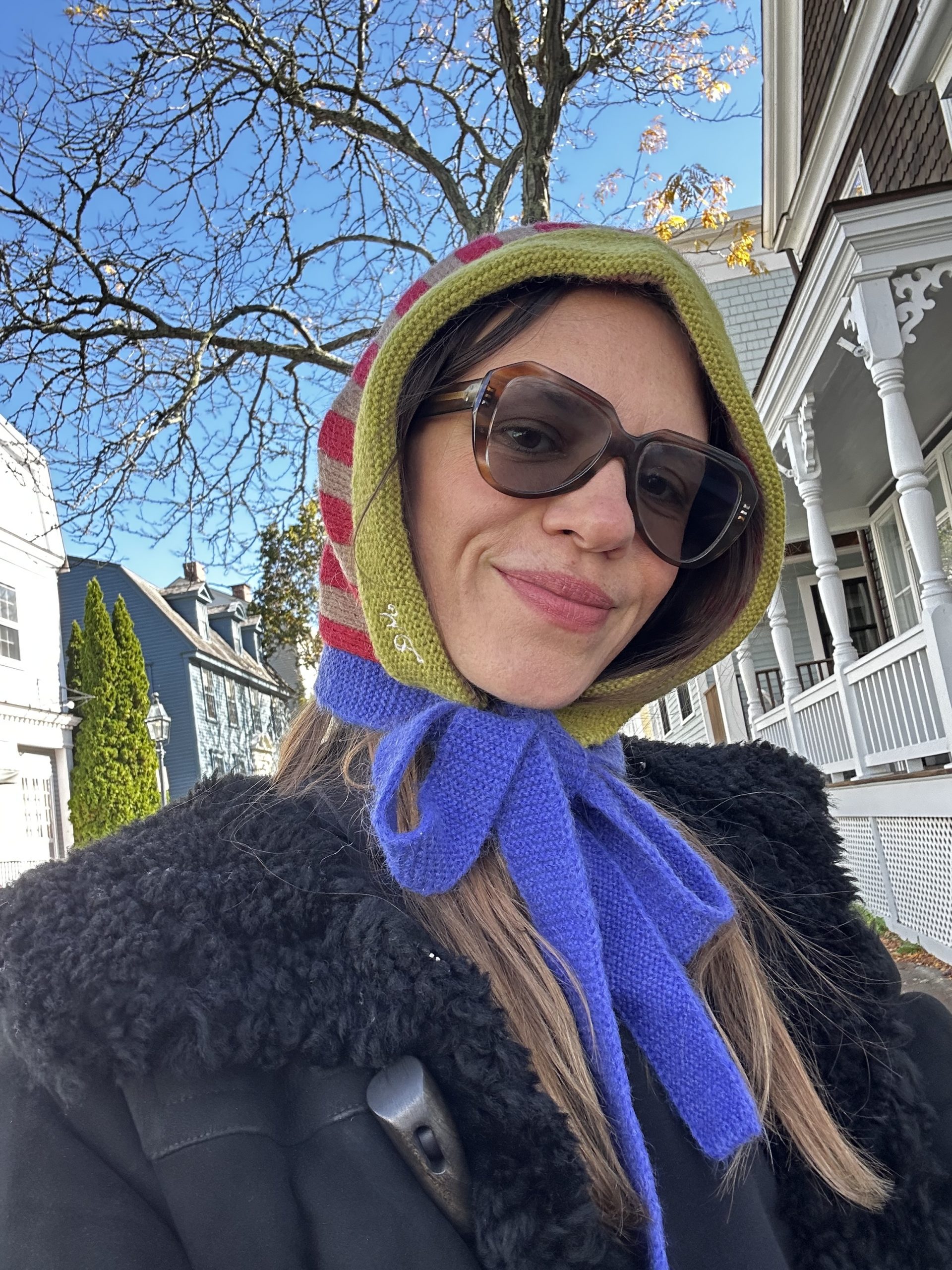 Collarbone Layers With Side-Swept Bangs Collarbone Layers With Side-Swept Bangs — Winter Hat Hairstyles