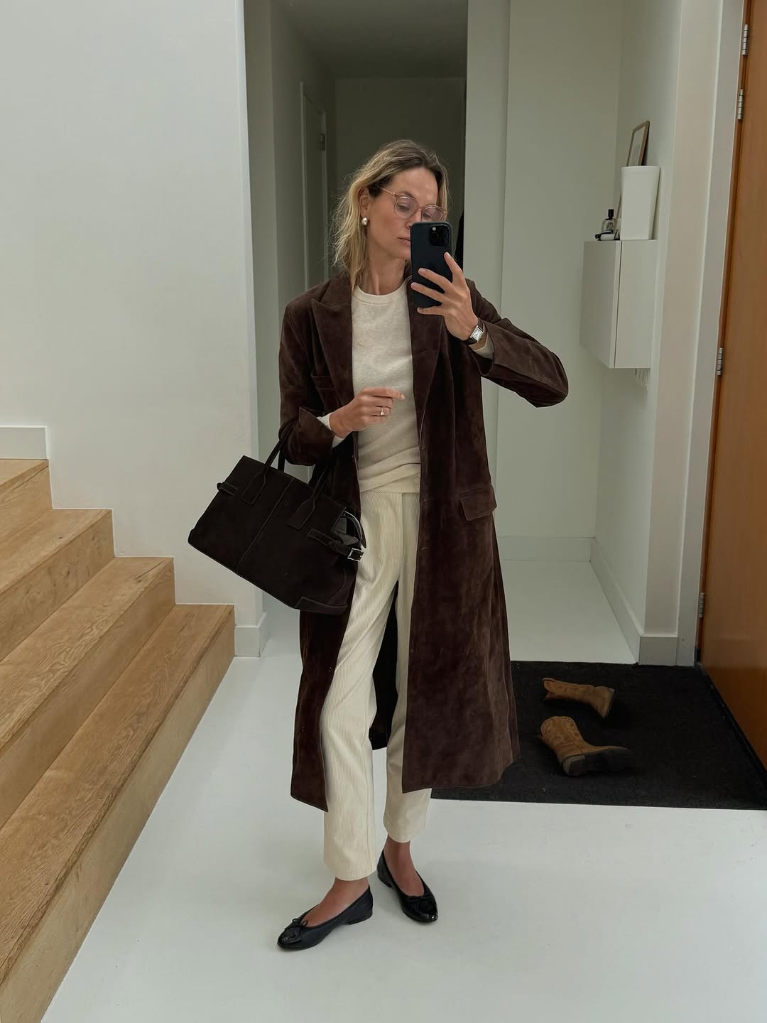 Elegant Brown Suede Coat with Cream Knitwear — Brown Coat Outfits