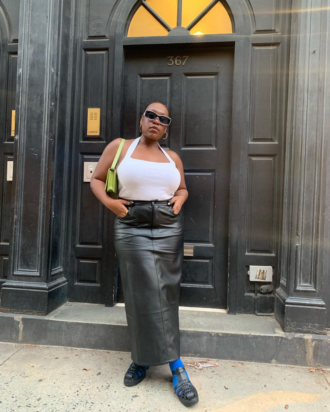 Casual Summer Style: Black Leather Maxi Skirt with Halter Top and Sandals Casual Summer Style: Black Leather Maxi Skirt with Halter Top and Sandals — Leather Skirt Outfits