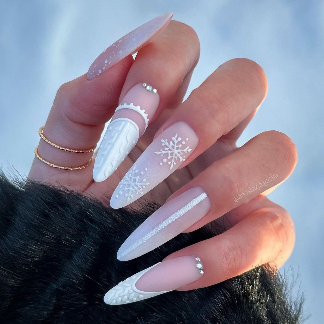 Glossy And Matte Visual Idea — Winter Nail Art