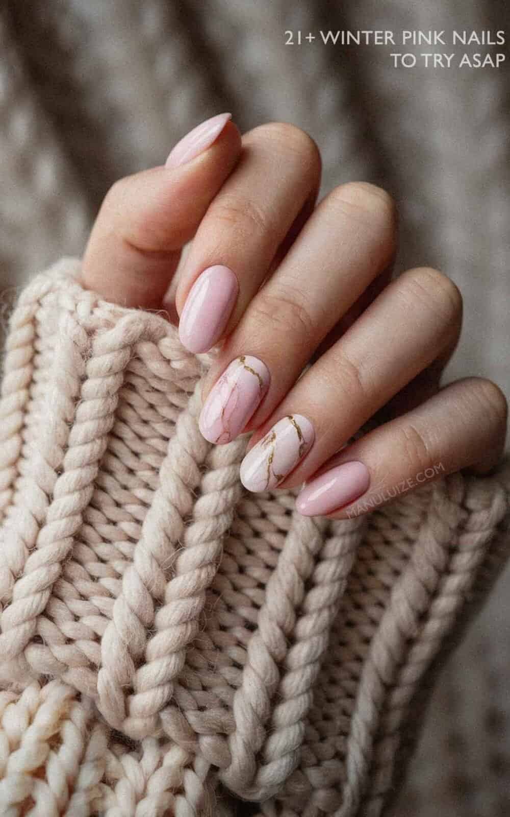 Glossy Visual Idea Glossy Visual Idea — Short Winter Almond Nails