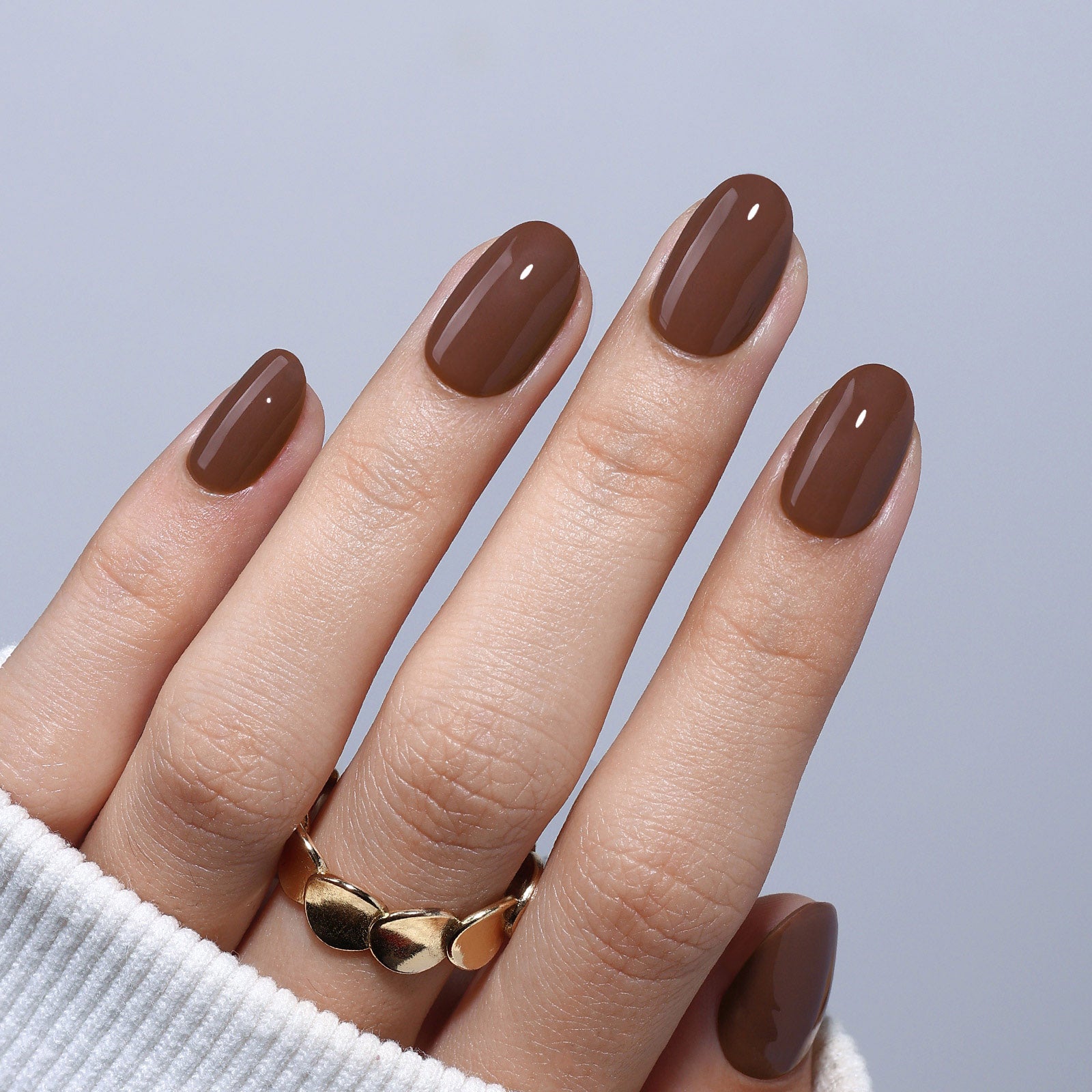 Soft Milky Chocolate Oval Soft Milky Chocolate Oval — Chocolate Brown Nails