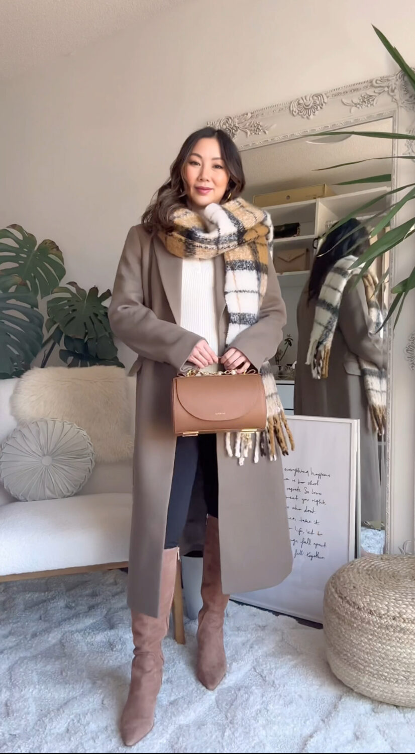 Chic Beige Wool Coat with Plaid Scarf for Winter Outings Chic Beige Wool Coat with Plaid Scarf for Winter Outings — Winter Maternity Outfits