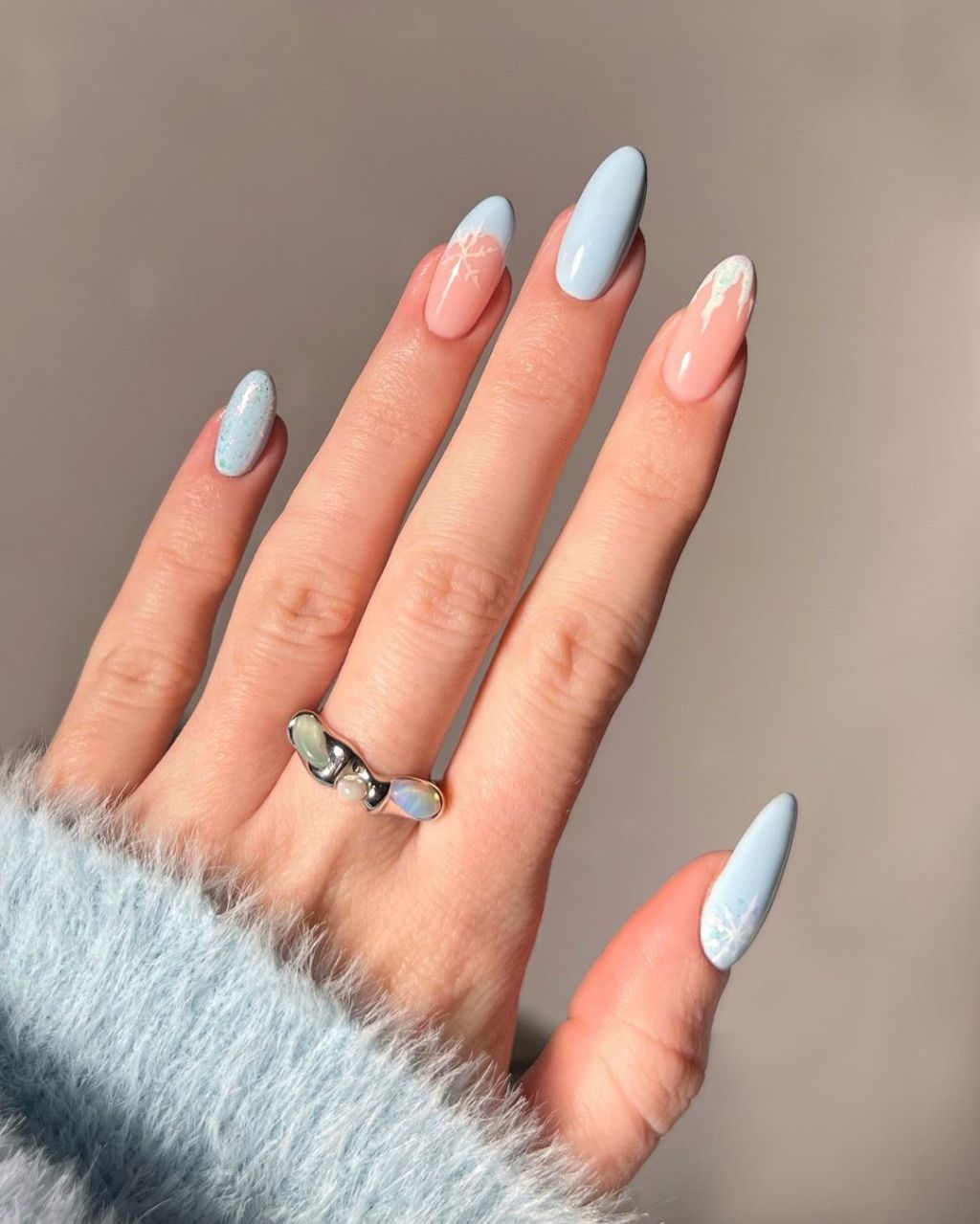 Precise Application Smooth Finish Visual Idea — Winter Oval Nails