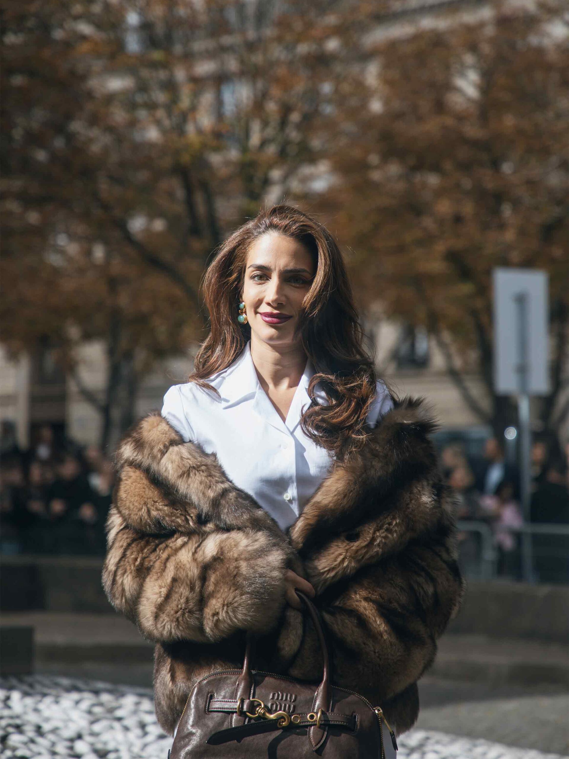 Luxurious Brown Fur Coat over a Crisp White Shirt Luxurious Brown Fur Coat over a Crisp White Shirt — Paris Winter Outfits