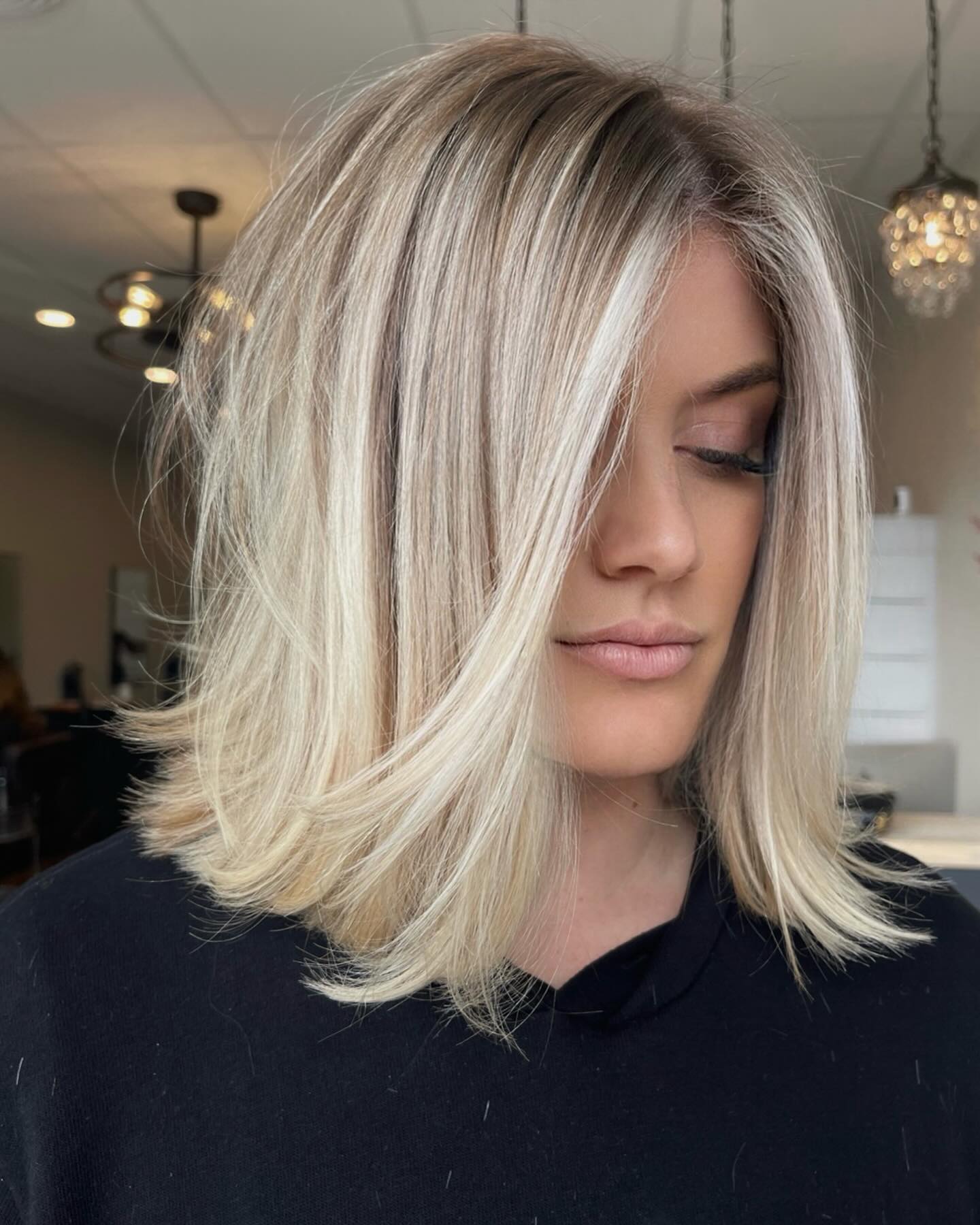 Ash Blonde Bob With Platinum Highlights Ash Blonde Bob With Platinum Highlights — Winter Highlights
