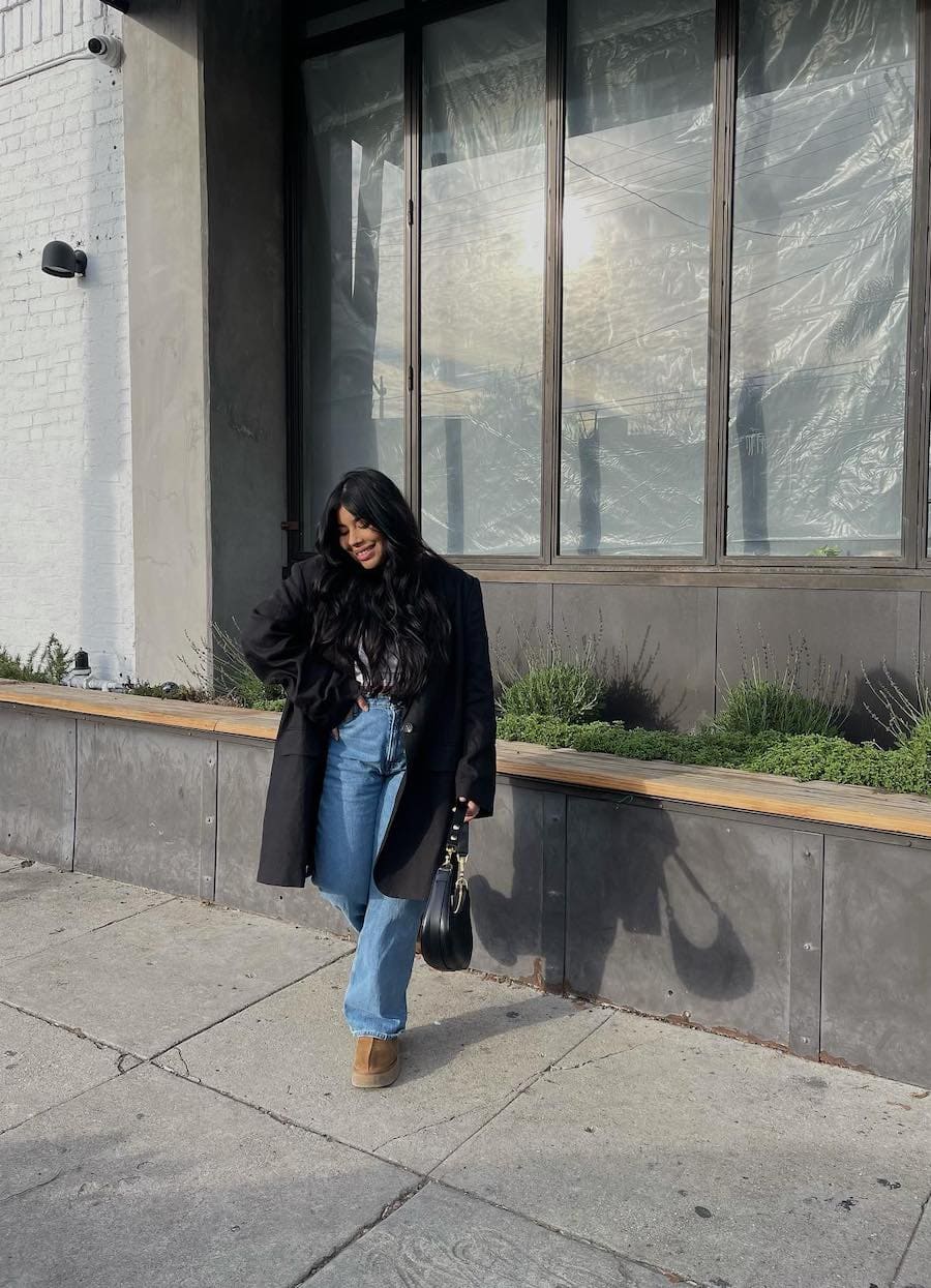 Tan Platform Ugg Slippers Platform Uggs with Wide-Leg Jeans and Oversized Blazer — Ugg Slippers Outfits