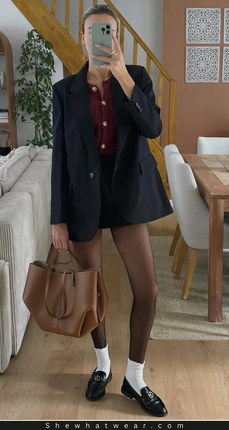 Blazer and Cardigan Combo for Smart Academia Blazer and Cardigan Combo for Smart Academia — Dark Academia Winter Outfits