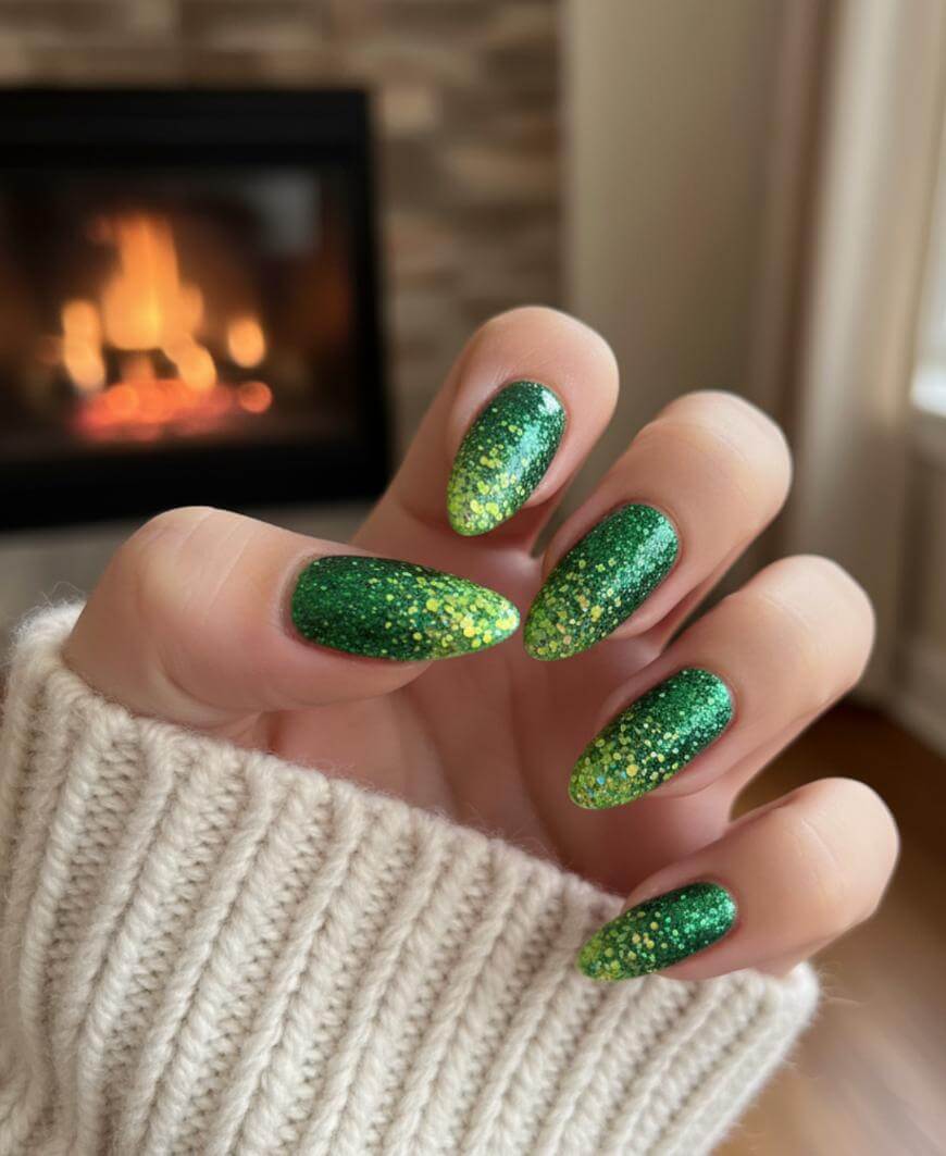 Vibrant Emerald to Lime Glitter Gradient Vibrant Emerald to Lime Glitter Gradient — Green Nail Designs