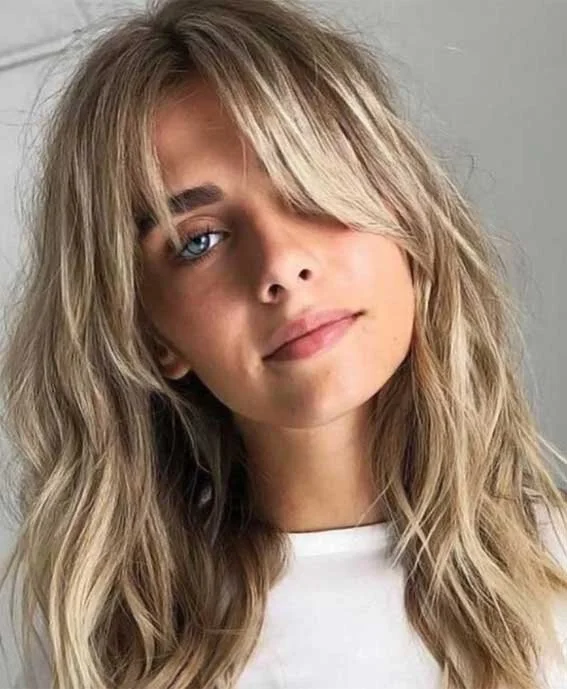 Collarbone Ash Blonde Shag — Long Winter Haircuts