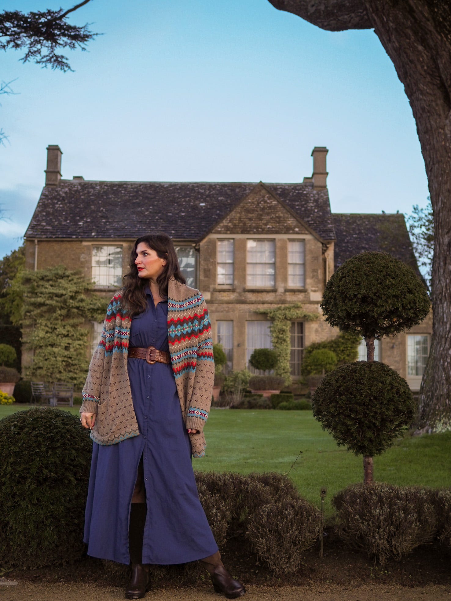 Blue Button-Down Dress with Geometric Knit Cardigan Blue Button-Down Dress with Geometric Knit Cardigan — Colorful Winter Outfits