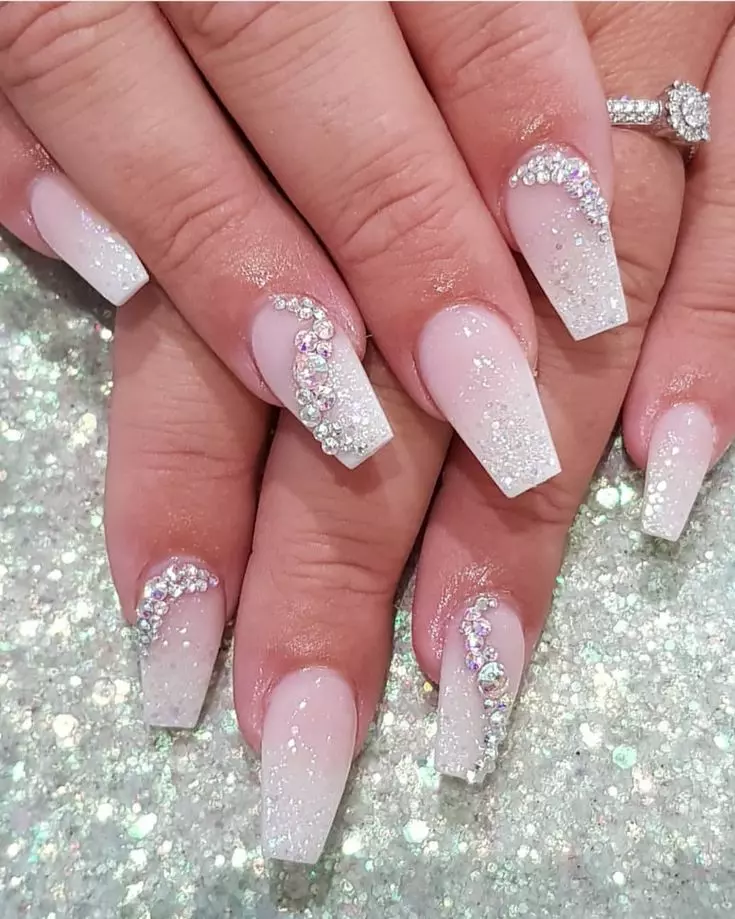 Glitter Ombre Coffin Nails with Rhinestones — Winter Wedding Nails