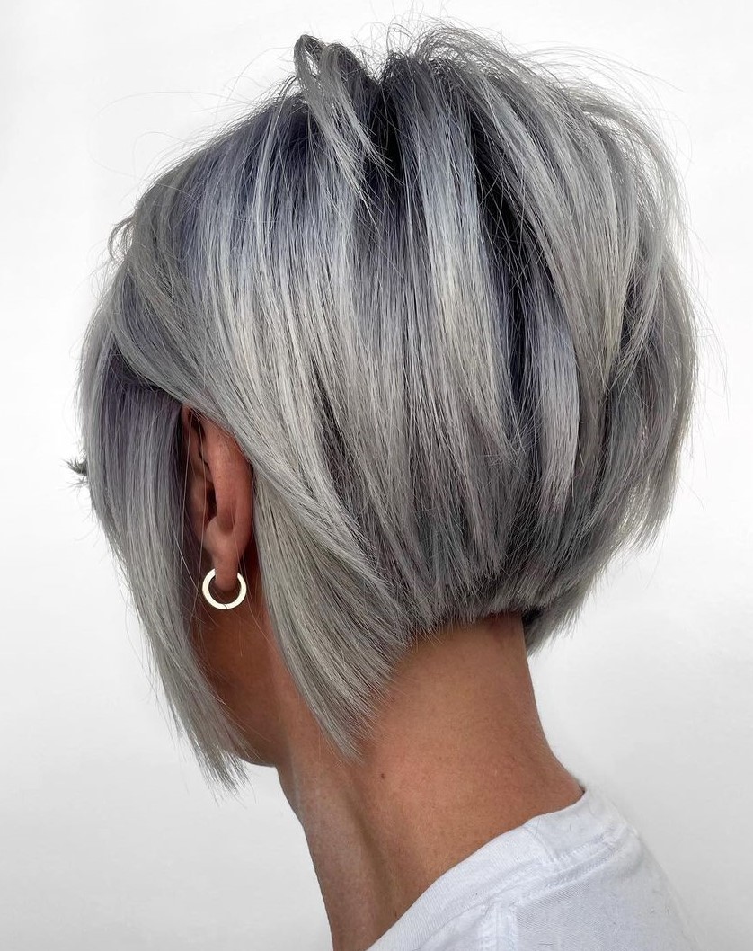 Sharp Silver Stacked Bob — Winter Hair Colors for Short Hair