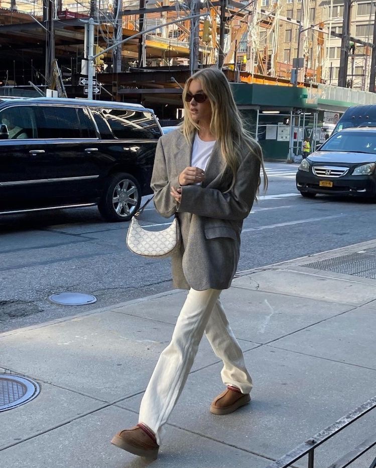 City Stroll Style: Uggs with White Wide-Leg Pants and Blazer — Ugg Boots Outfits