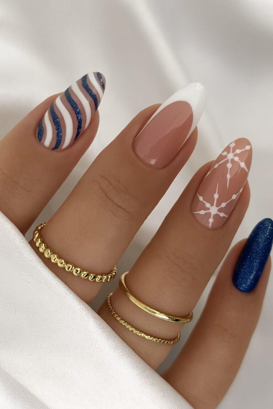 Glossy Glitter Nude French with Snowflake Glitter Glossy Glitter Nude French with Snowflake Glitter — Snowflake Nails