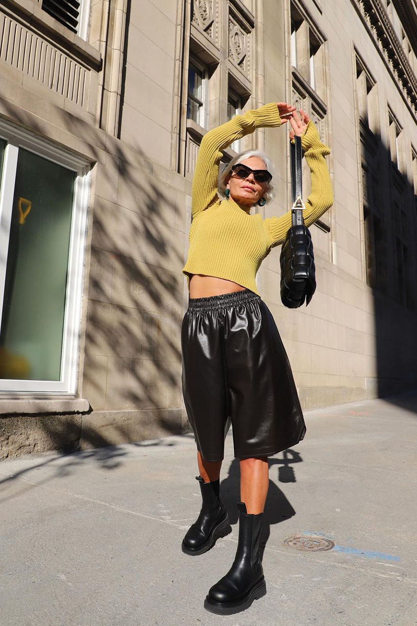 Black Chelsea Boots with Leather Culottes and a Cropped Sweater Black Chelsea Boots with Leather Culottes and a Cropped Sweater — Chelsea Boots Outfits