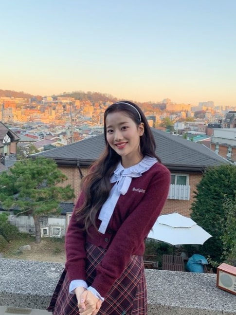 Preppy Plaid Skirt and Cardigan Set — Winter College Outfits