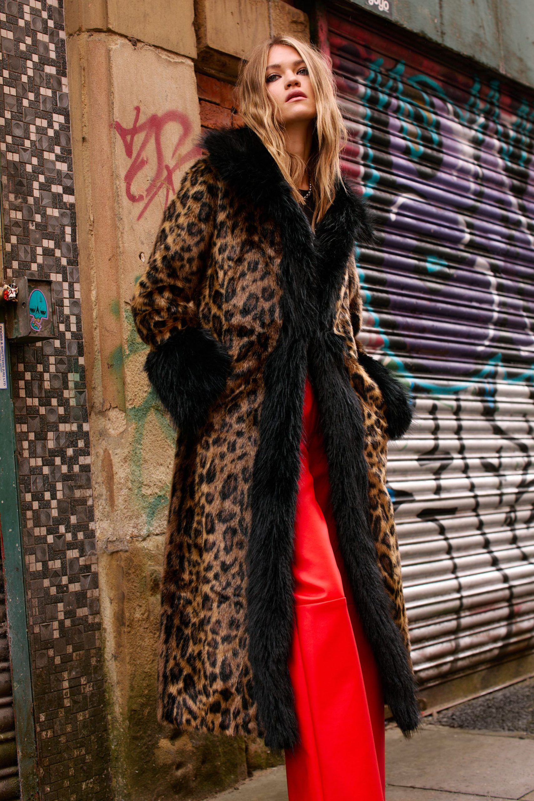 Longline Leopard Coat with Black and Red Trousers Longline Leopard Coat with Black and Red Trousers — Leopard Coat Outfits