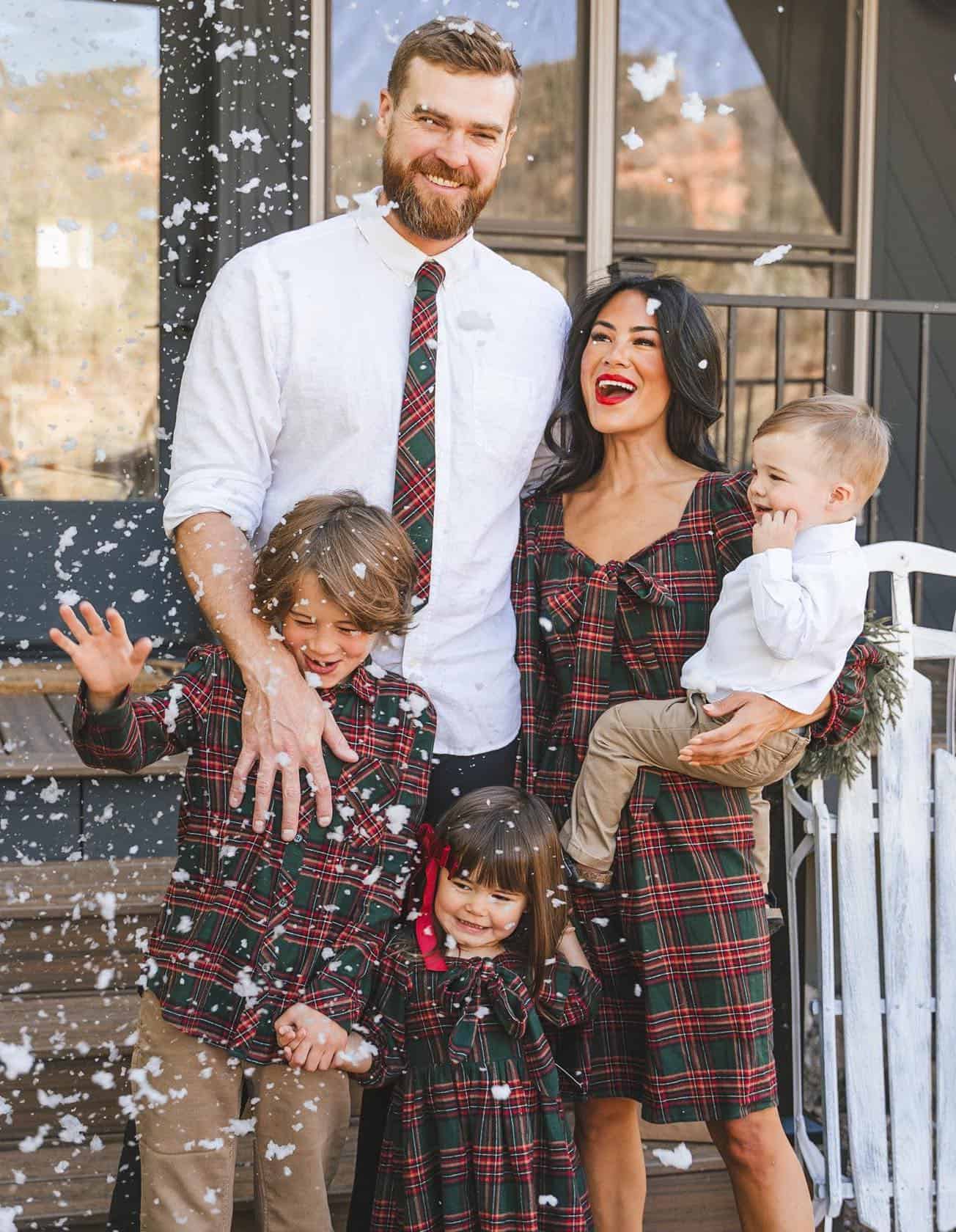 Brown Boots White Sneakers Outfit Idea Brown Boots White Sneakers Outfit Idea — Winter Family Photo Outfits