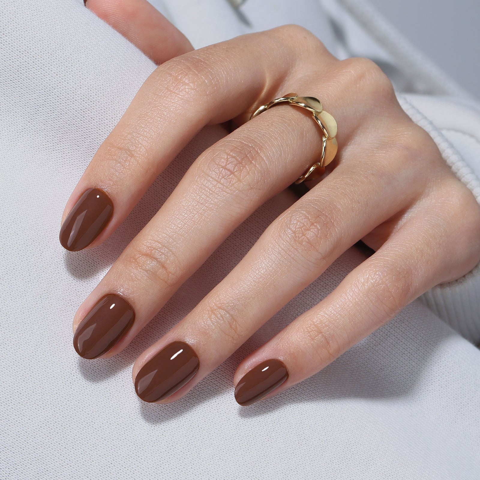 Warm Chocolate Brown Oval Nails — Winter Oval Nails