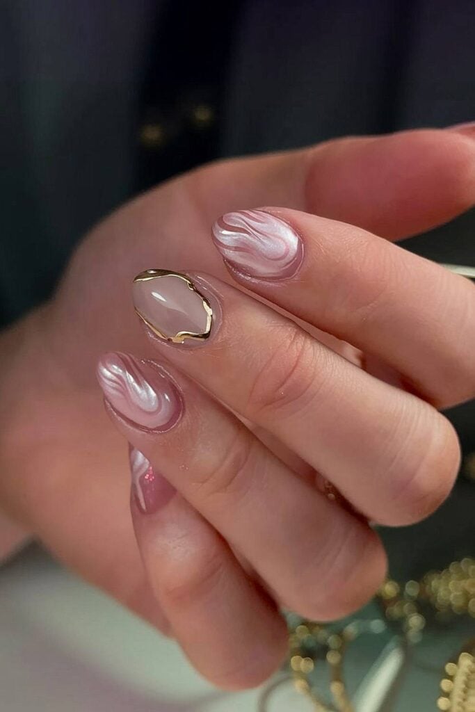 Marble Swirl Short Almond Wedding Nails — Winter Wedding Nails