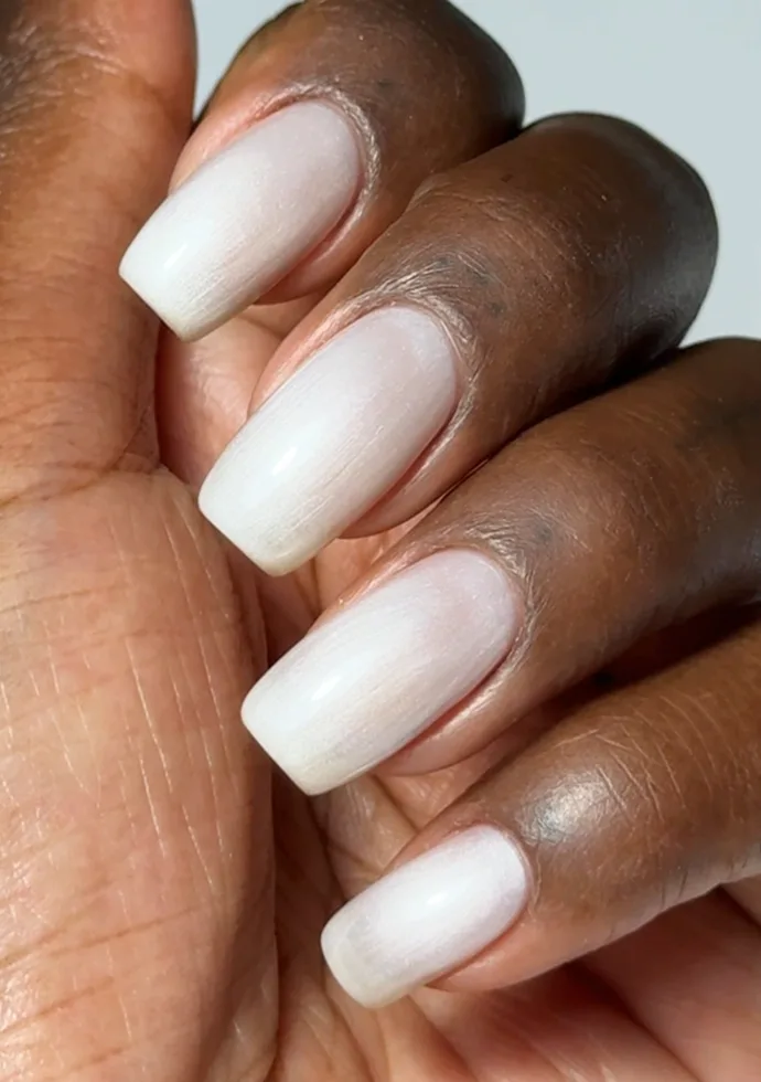 Off-White Pearly Shimmer Medium Square Nails Off-White Pearly Shimmer Medium Square Nails — Natural Winter Nails