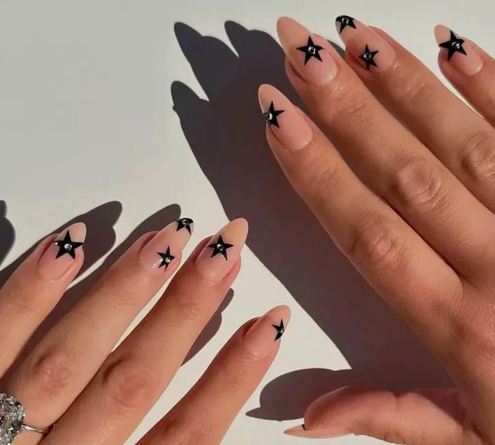 Sheer Nude Nails with Black Stars Sheer Nude Nails with Black Stars — Black Nail Ideas