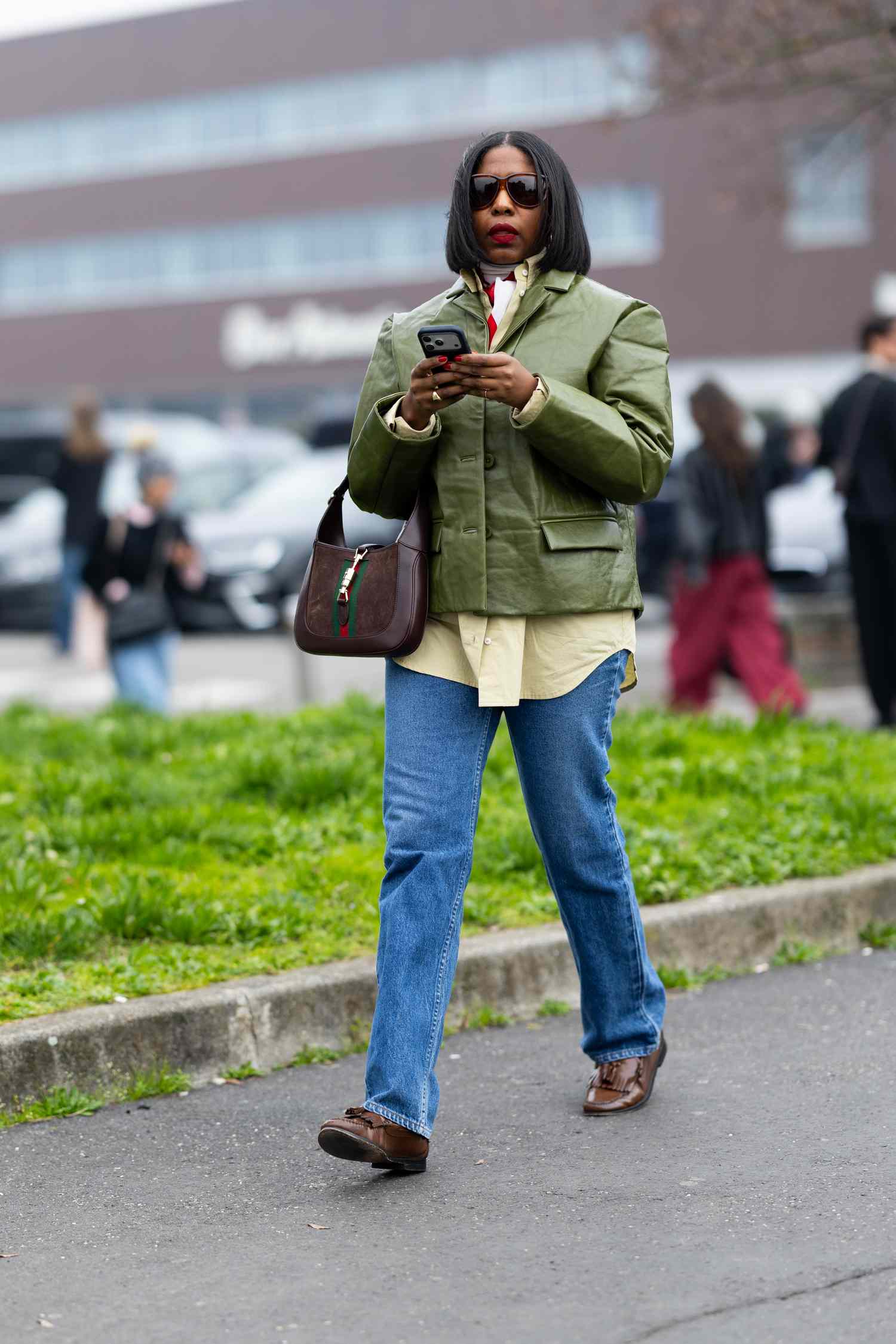 Olive Green Jacket with Jeans and Scarf Olive Green Jacket with Jeans and Scarf — Winter Puffer Jacket Outfits