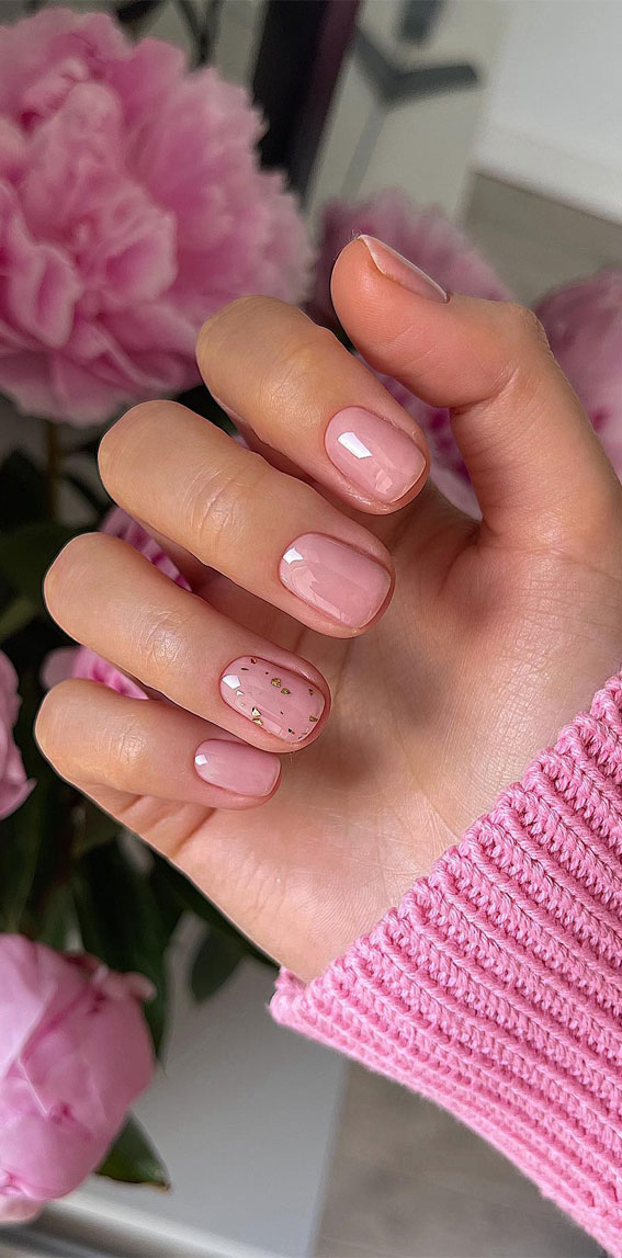 Short Square Dusty Rose with Gold Flakes Short Square Dusty Rose with Gold Flakes — January Nails
