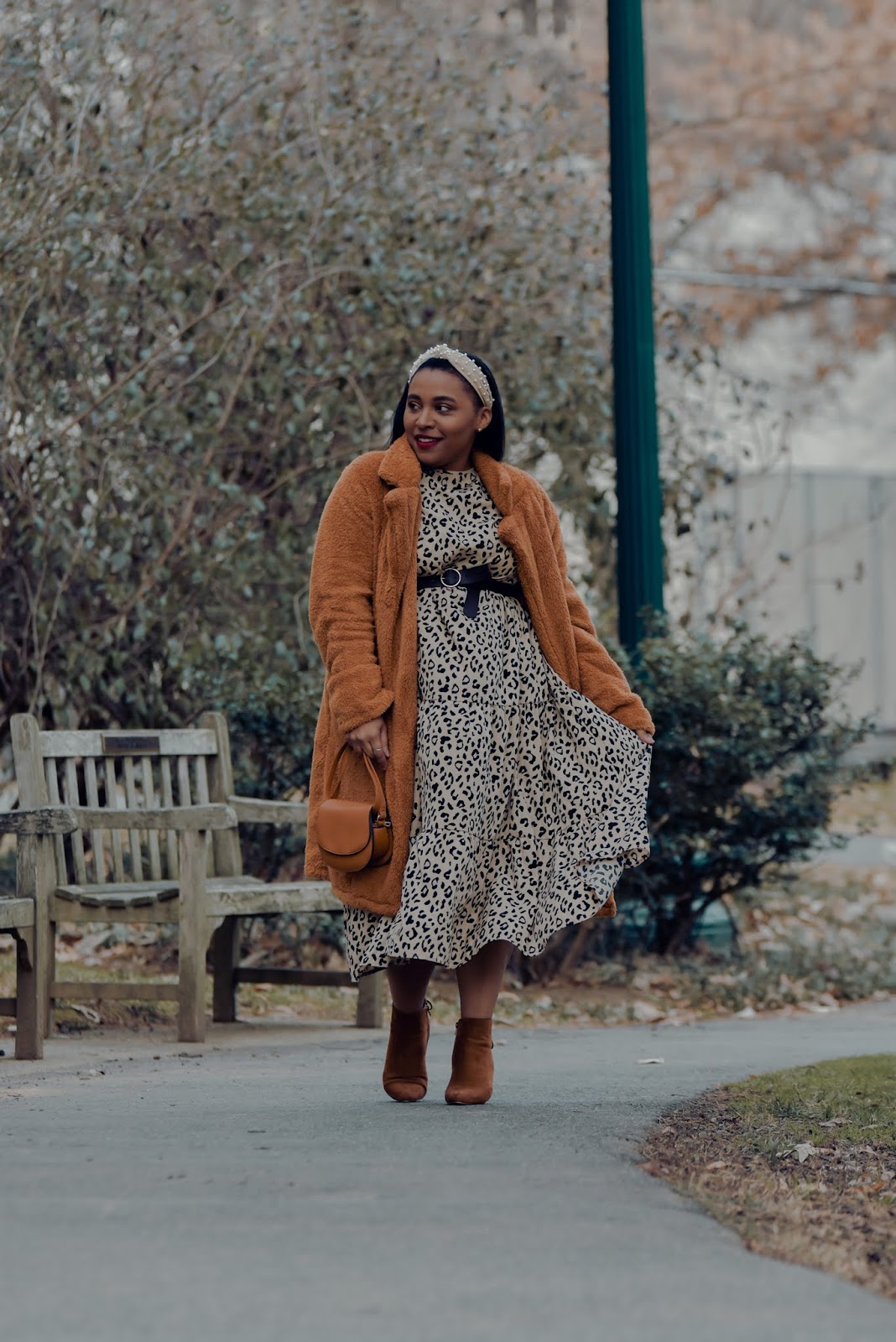 Brown Teddy Coat Over Leopard Print Dress for a Stylish Casual Look Brown Teddy Coat Over Leopard Print Dress for a Stylish Casual Look — December Outfits