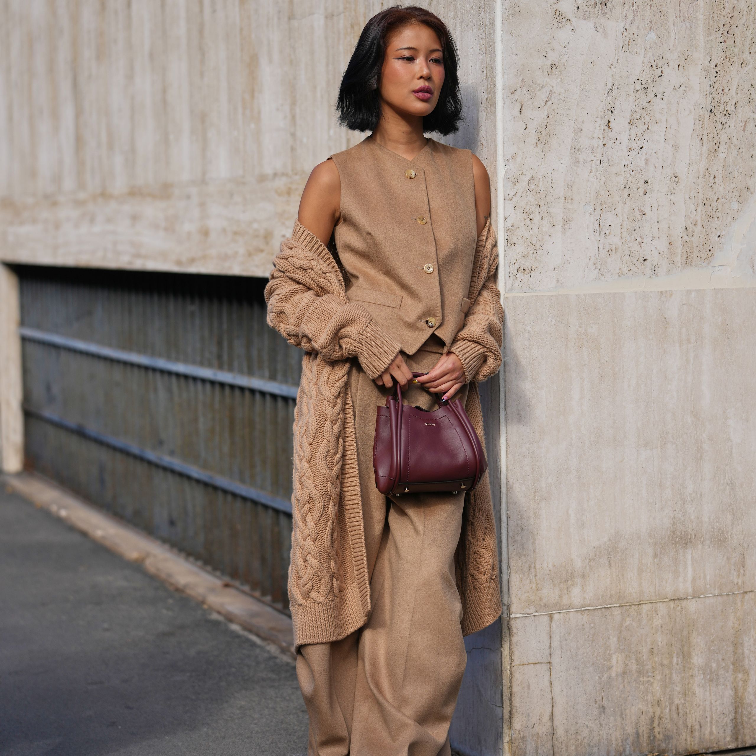 Knitwear Ensemble: Beige Vest and Cardigan with Wide-Leg Trousers Knitwear Ensemble: Beige Vest and Cardigan with Wide-Leg Trousers — Cardigan Outfits