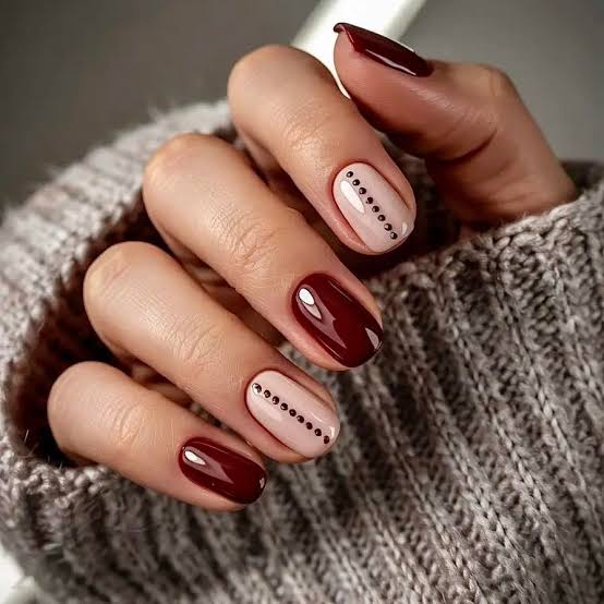 Small Rhinestones In A Line Visual Idea — Winter Gel Nails