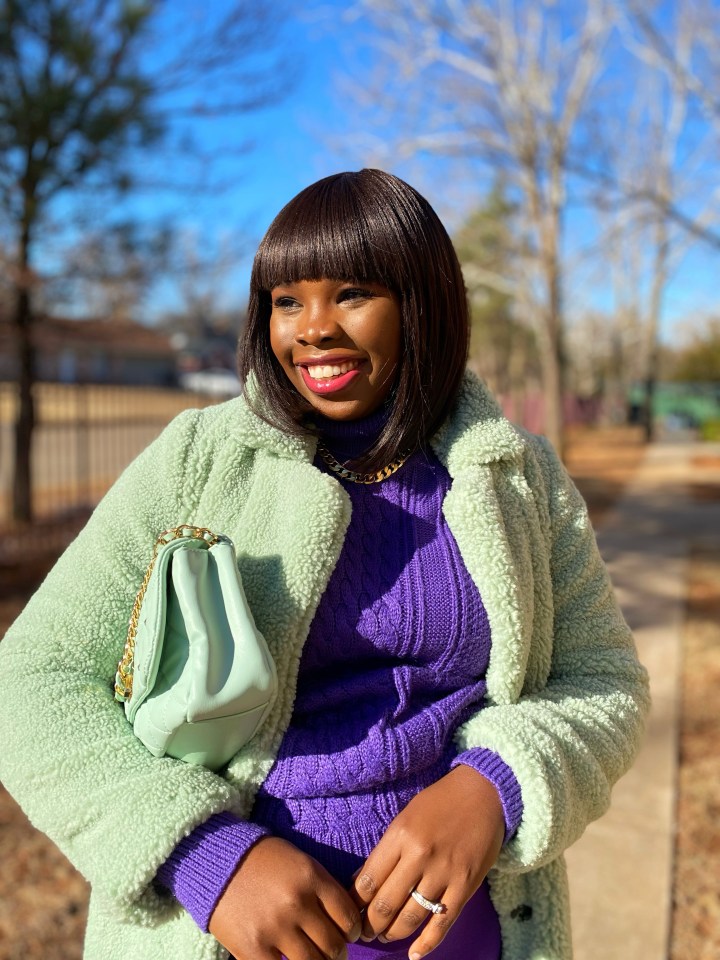 Cinnamon Brown Lob with Subtle Highlights — Winter Hair Colors for Black Women