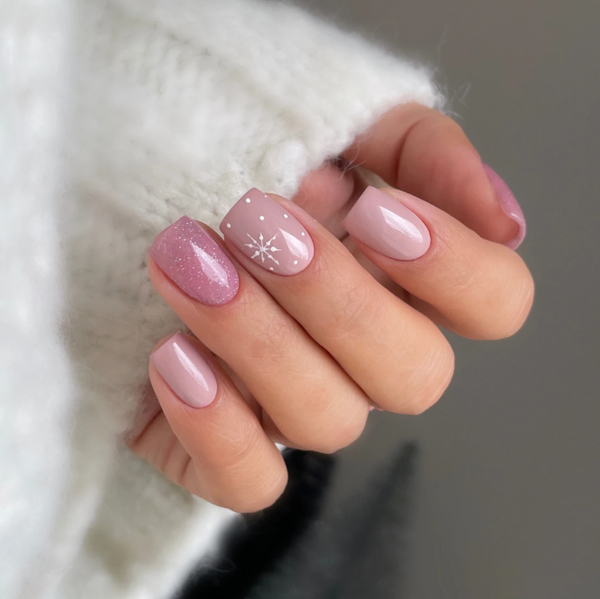 Festive Pink Snowflake Glitter Nails Festive Pink Snowflake Glitter Nails — Short Winter Nails