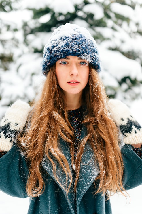 Wavy Auburn With Winter Touches Wavy Auburn With Winter Touches — Winter Haircuts for Long Faces