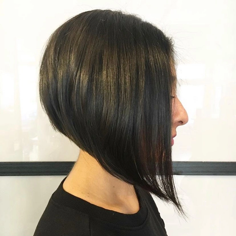 Glossy dark long A-line bob with short nape and front point