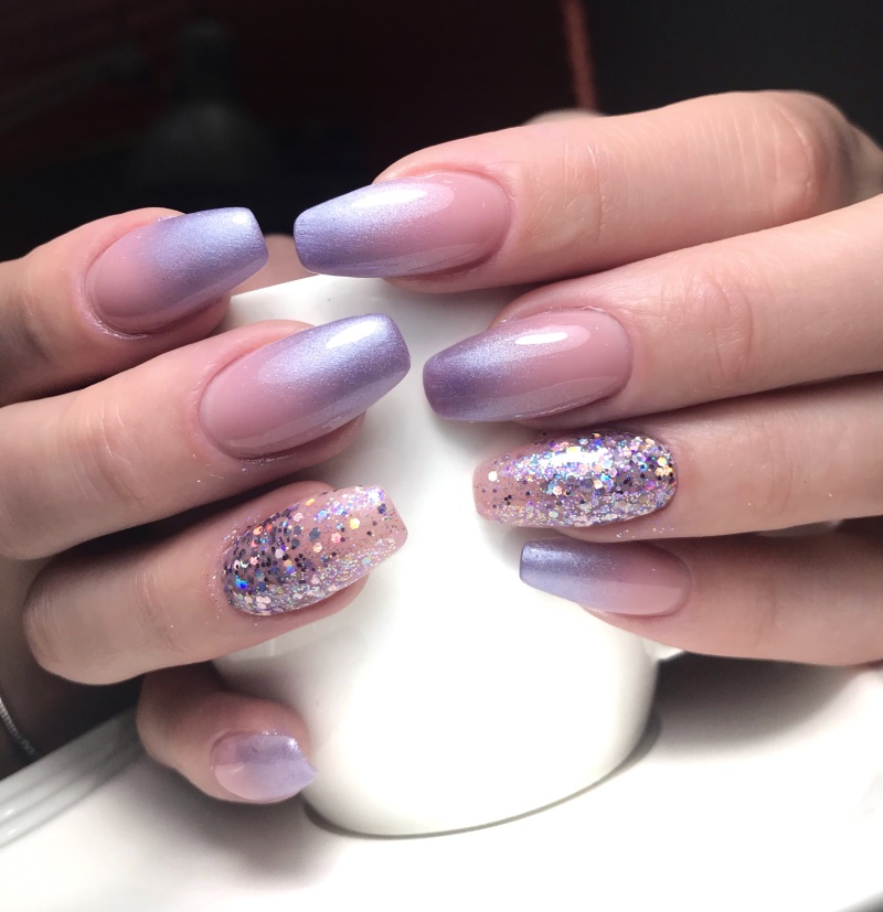 Shimmering Pink to Lavender Glitter Ombre — Winter Ombre Nails