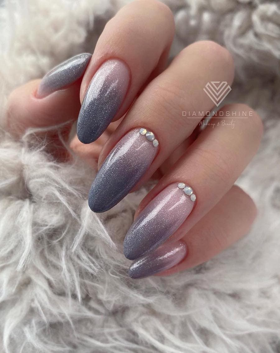 Vertical Grey to Pink Glitter Ombre — Winter Ombre Nails