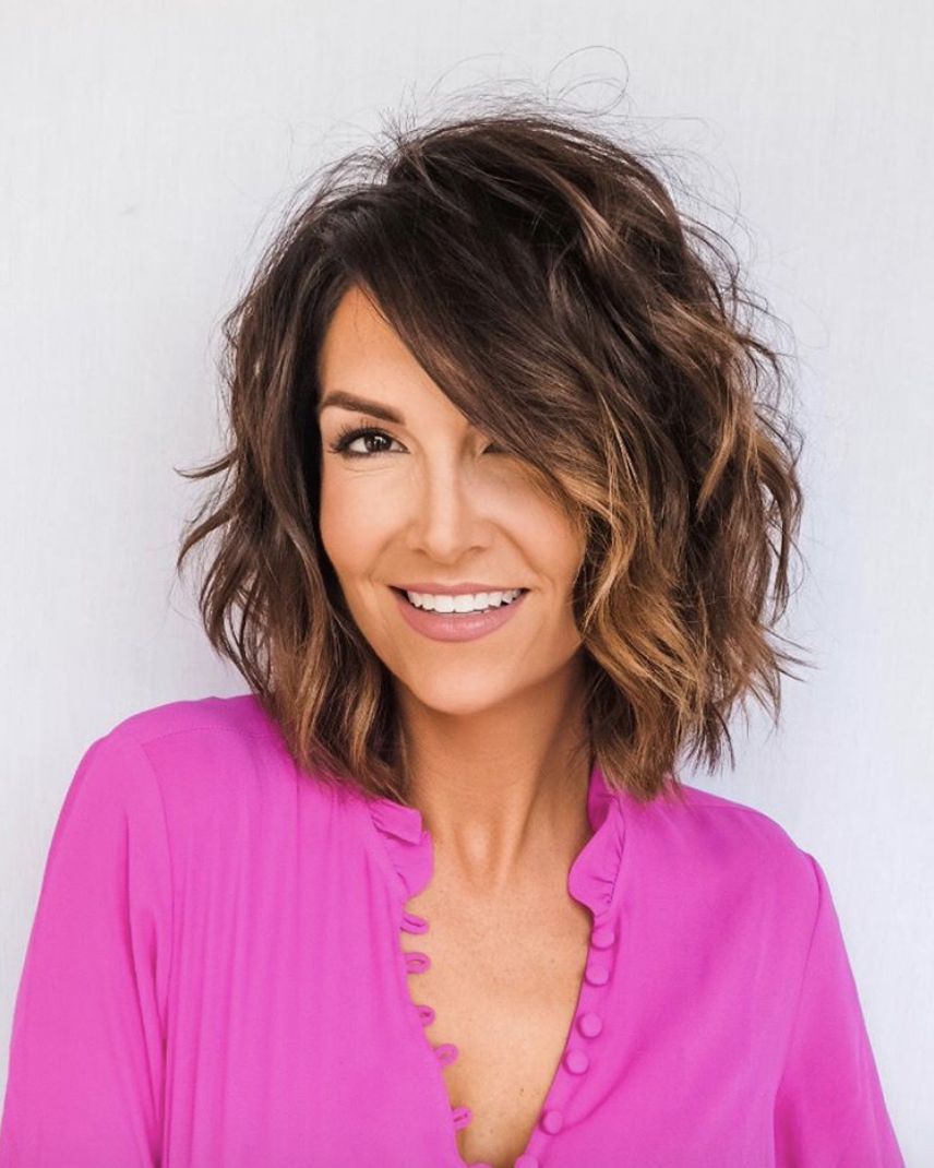 Textured Layered Bob with Caramel — Winter Hairstyles for Women Over 50