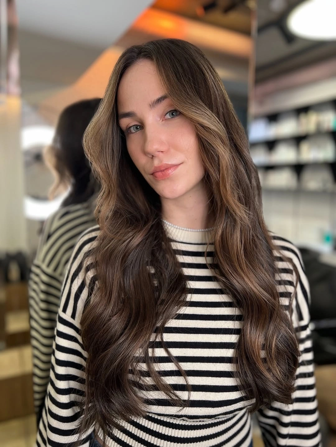 Long dark brunette waves with beige money piece ribbons