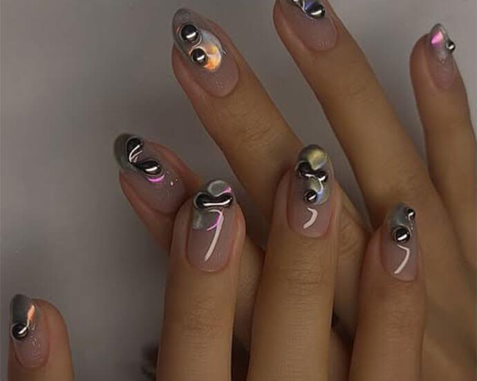 Medium Almond 3D Metallic Spheres and Abstract Shapes Medium Almond 3D Metallic Spheres and Abstract Shapes — 3D Nails Art Ideas