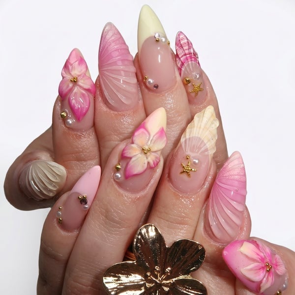 3D Mermaid Shore Floral and Shell Nails 3D Mermaid Shore Floral and Shell Nails — 3D Nails Art Ideas