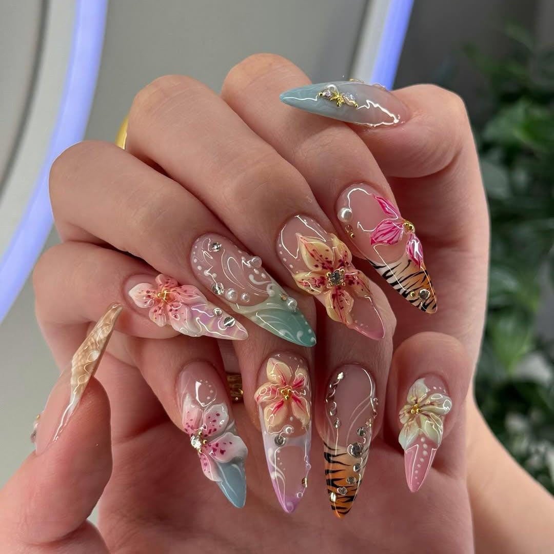 Long Stiletto 3D Floral and Tiger Print Nails Long Stiletto 3D Floral and Tiger Print Nails — 3D Nails Art Ideas